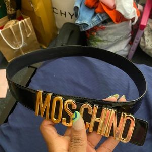 Moschino belt